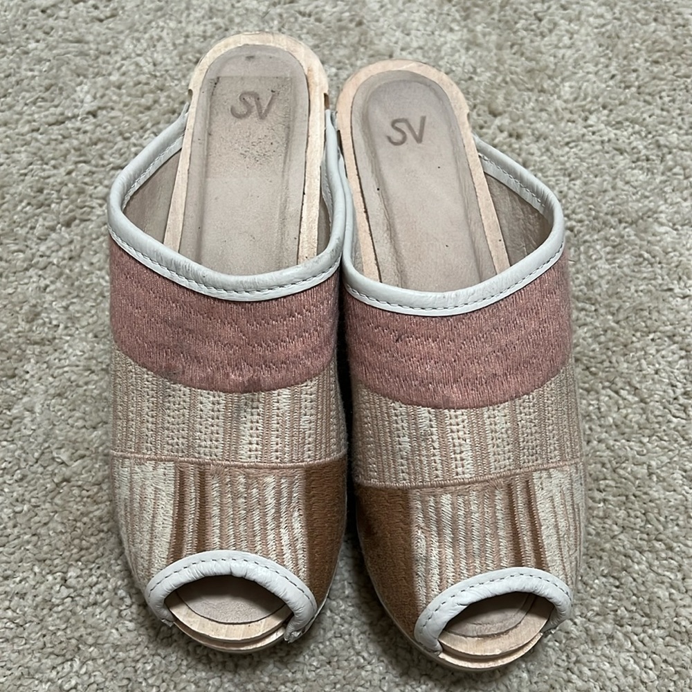 Santa Venetia Madelena Clog size 38
